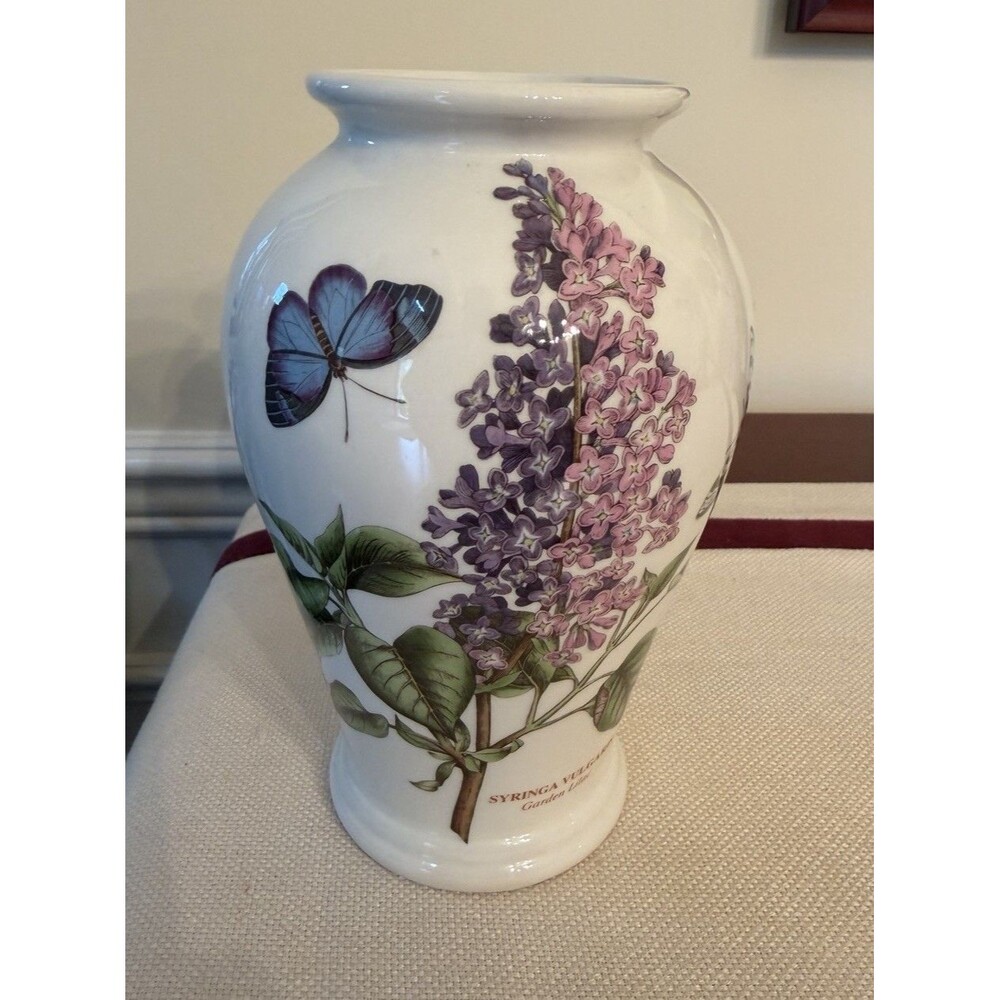 Portmeirion Botanic Garden Canton Vase in the Garden Lilac Pattern